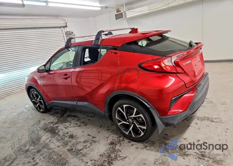 2021 Toyota C-Hr Xle z USA, uszkodzony, nr VIN JTNKHMBX9M1121799
